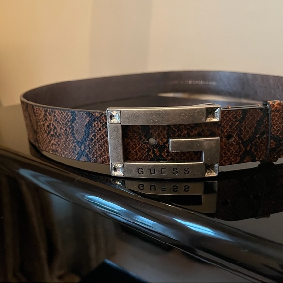 Guess Belt for Women-Size XL -Animal Print with G Buckle - Picture 2 of 8